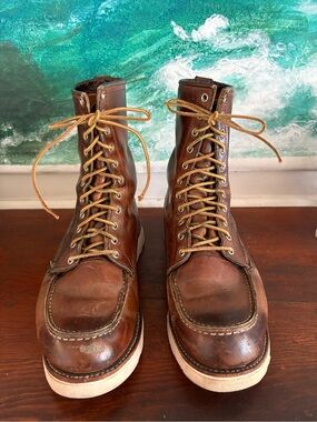 Red Wing 8830 Heritage 8" Moc Toe Boots